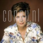 05-05-1989 Maartje van Weegen at studio in Amsterdam.

[keywords]Posed, Eyecontact[/keywords]